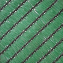 Malla de sombreo al 90% de ocultación en rollo de 2x100 metros en Color Verde Claro.